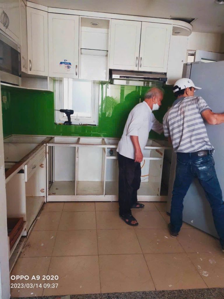 tháo lắp đồ gỗ