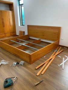 sửa giường gỗ bị kêu